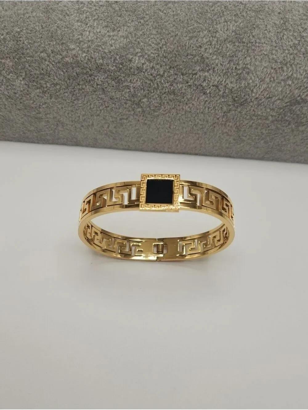 18k Gold Plated Stainless Steel Greek Key Black Enamel Bangle Bracelet Jewelry